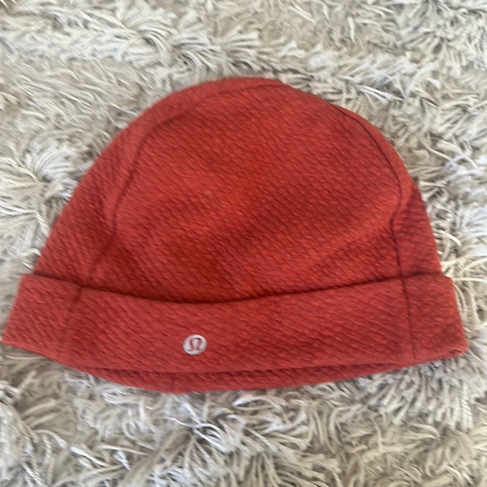 Lululemon beanie